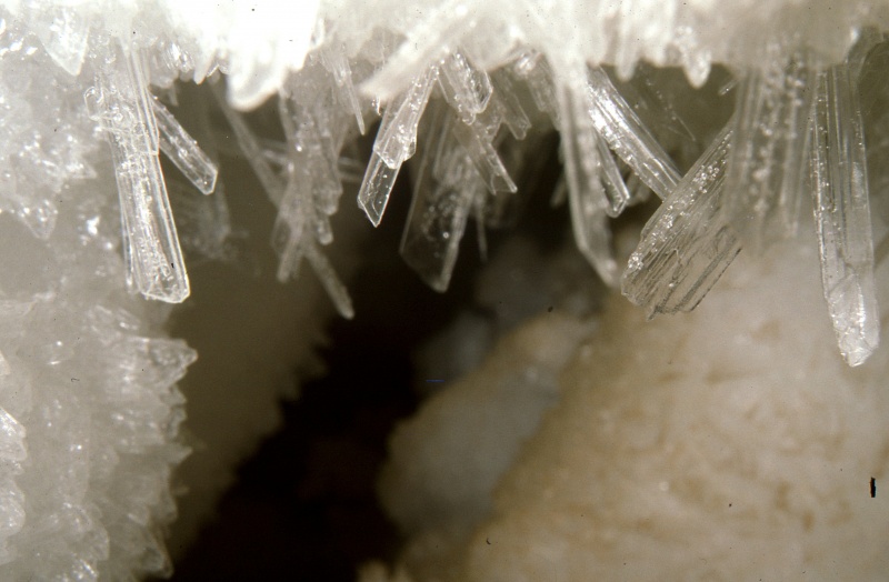File:Subaerial crystals.jpg