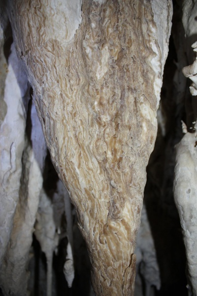 File:Marbled stalactite.jpg